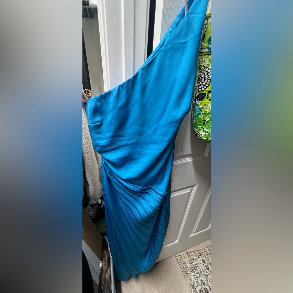 Lulu's Vibrant Teal Blue One-Shoulder Dress